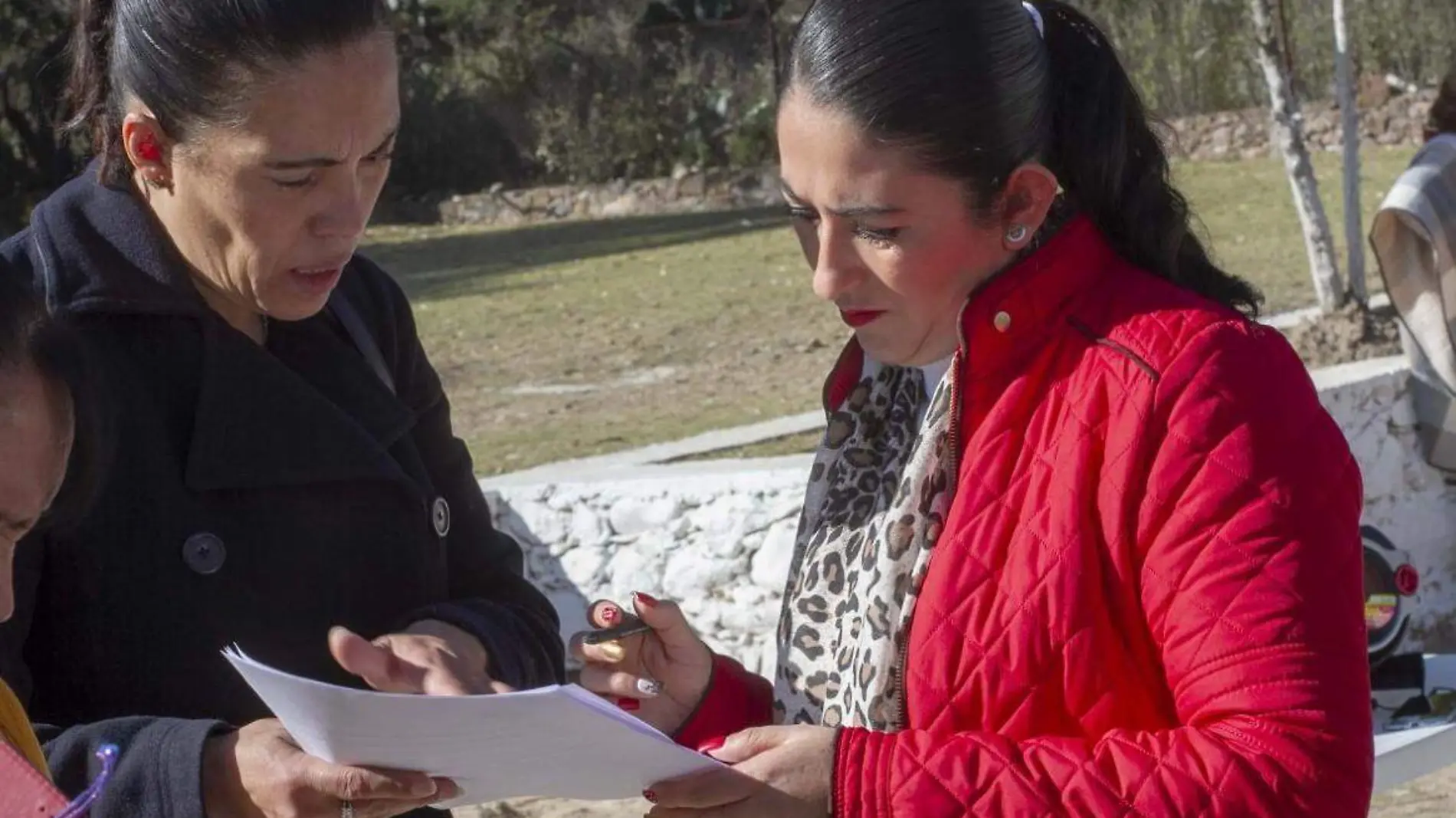 Lourdes Sánchez Vázquez, regidora que preside la Comisión de Trabajadores Migrantes en el Ayuntamiento de San Juan del Río.  Foto César Ortiz.